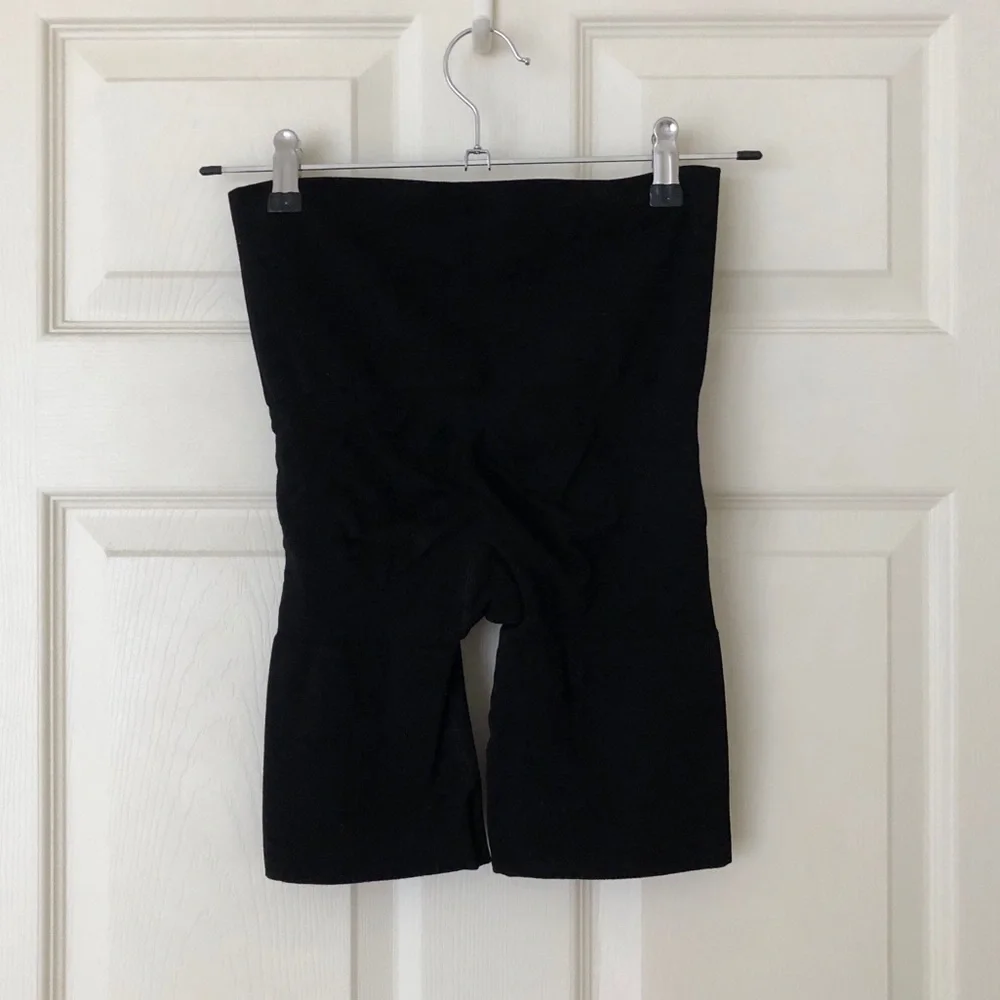 NWT Smooth By Cosabella Breathe Collection Black Shorts Shapewear Size Large
